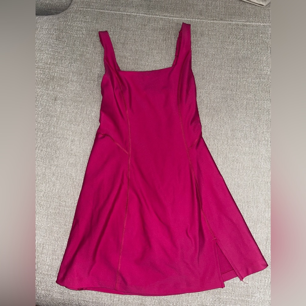 YPB sculptLUX Mini Dress
vivid magenta